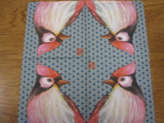 Ptáček na zeleném 