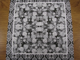 Černobílé květiny