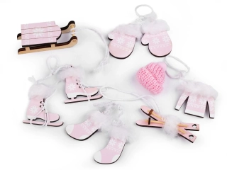 Vánoční dekorace - sáňky,lyže,brusle,čepice,bunda,rukavice