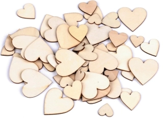 Dřevěná srdíčka